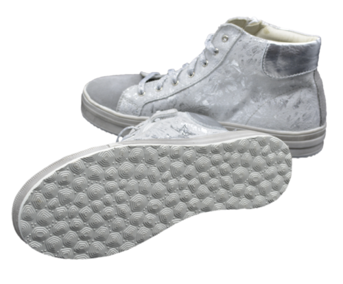 Sneakers Reparatur mit Schuhsohle Astro Profil Geo in weiß